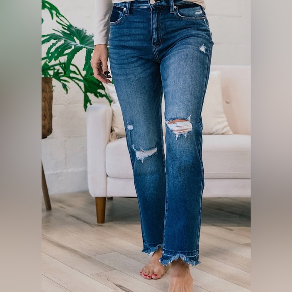 KANCAN THIS IS ME TRYING STRAIGHT DISTRESSED JEANS Size 7/27 NWT - Picture 1 of 7